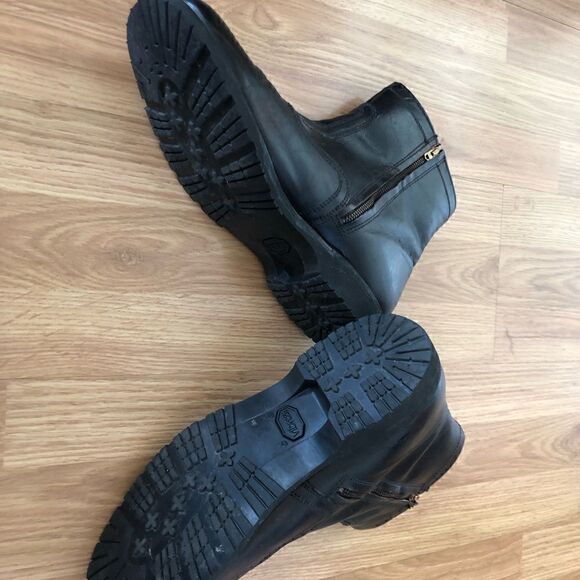 Walk-Over Dark Brown Leather Ankle Boots w/ Vibram Sole main image 4
